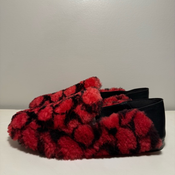 Coach Holly Signature Shearling Loafers Slipper Women’s Size 10 Raspberry Fur - Picture 3 of 10
